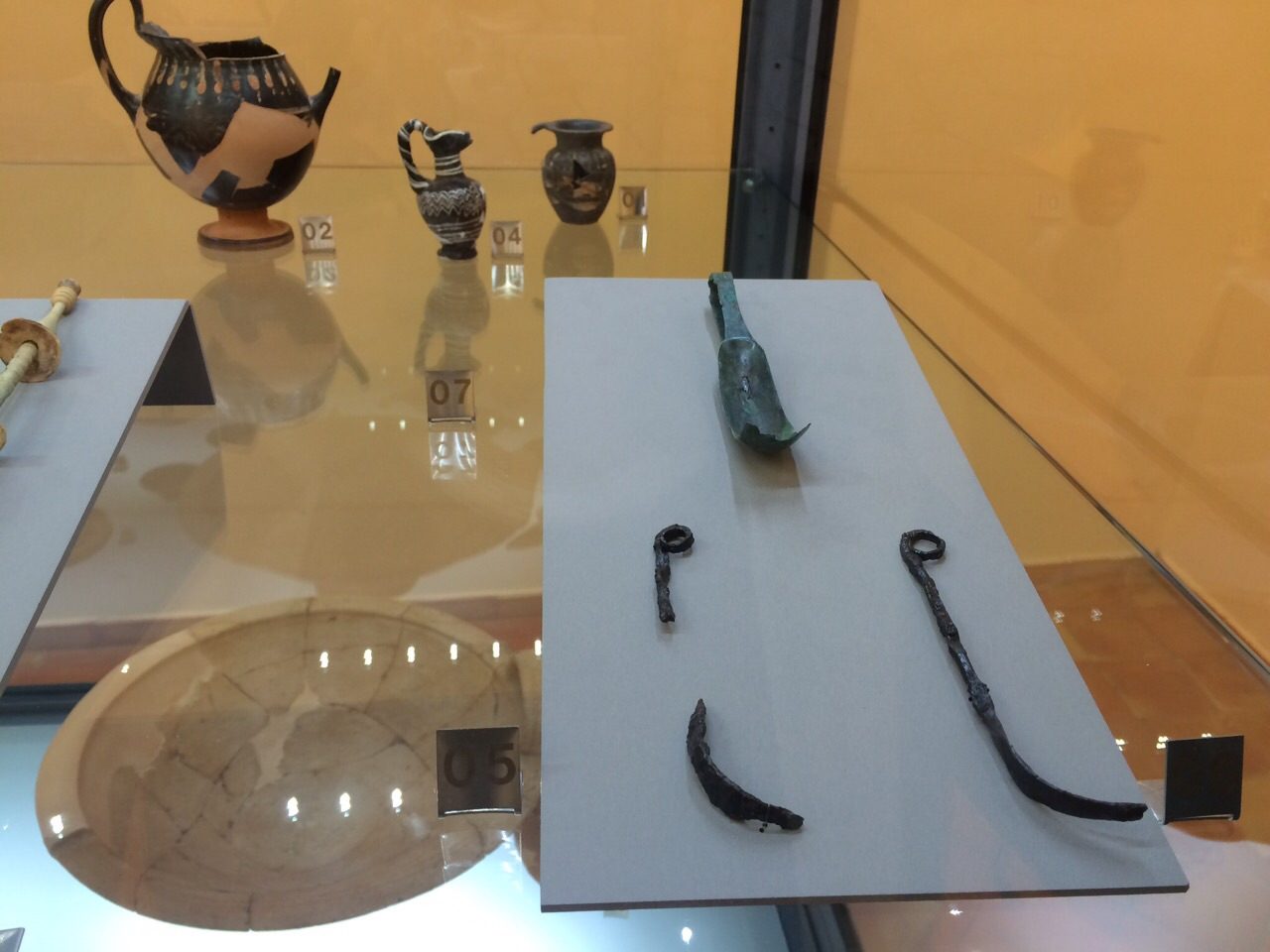 Menecrates of Tralles medical instrument(2).JPG